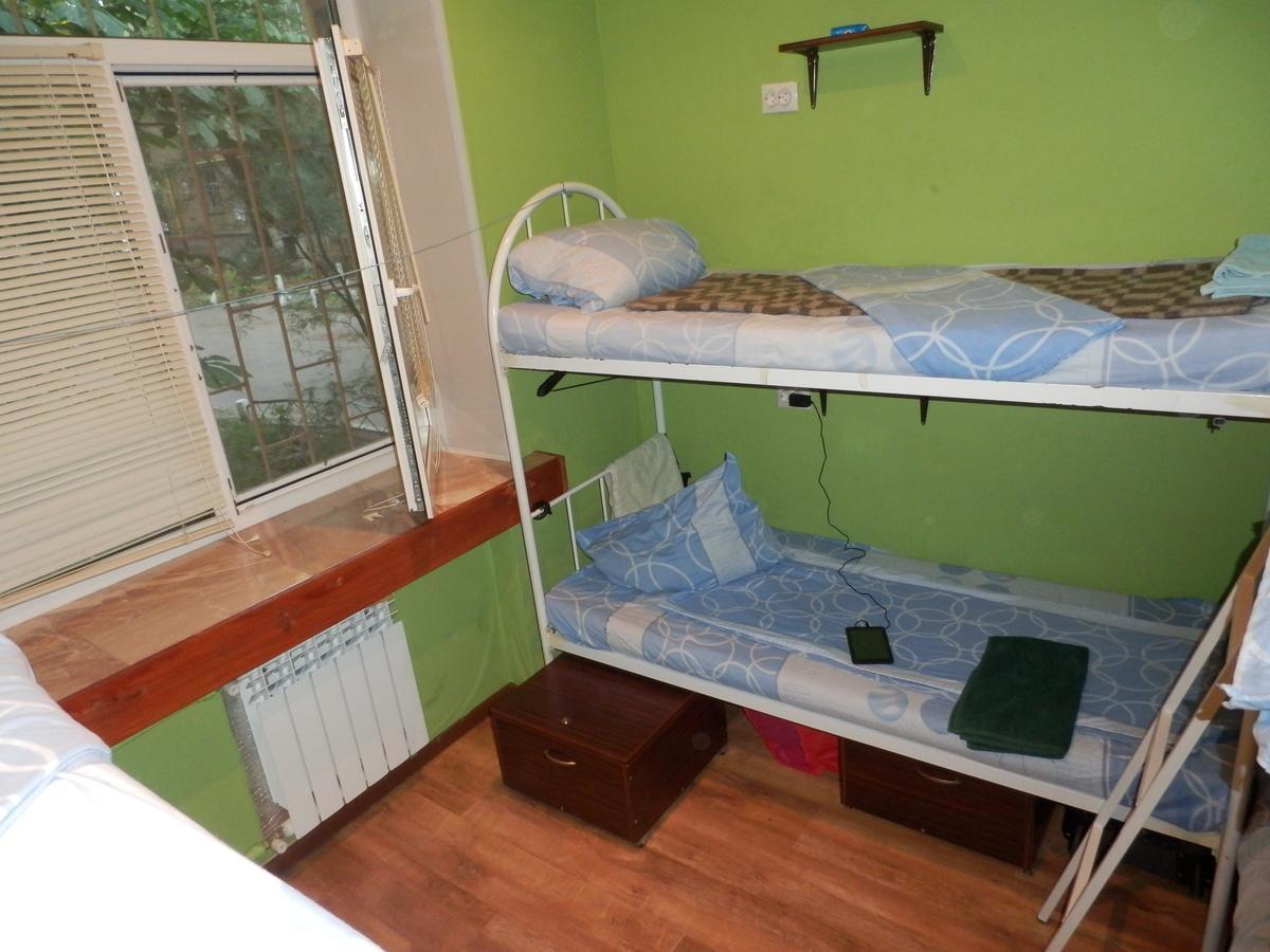 Yourhostel Svyatoshino Kiev Ngoại thất bức ảnh